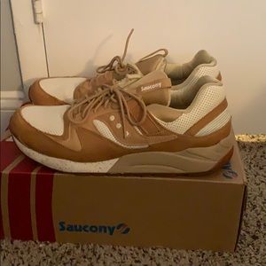 Saucony Grid 9000 FairPlay Los Angeles edition